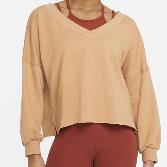 nike - yoga luxe fleece v-neck top - Picture 1 of 6